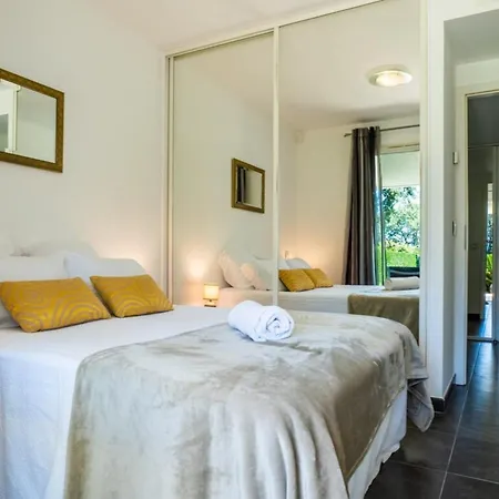 Apartament Garden-level Pool & Sea View