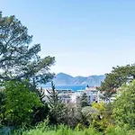 Apartment Garden-level Pool & Sea View