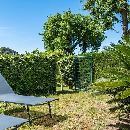 Lejlighed Garden-level Pool & Sea View Cannes